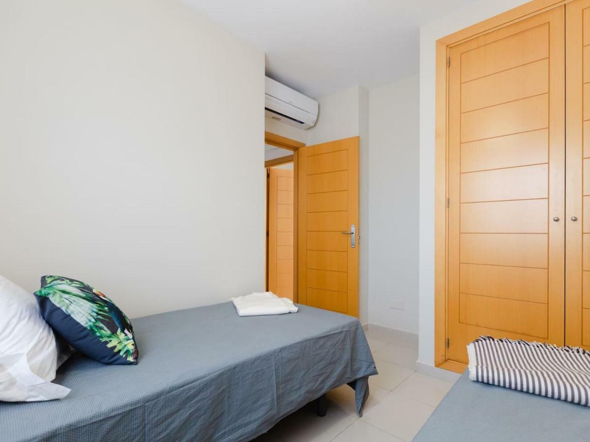 La Marina Ii, Luminoso Apartamento Junto A La Playa Torre de Benagalbon Kültér fotó
